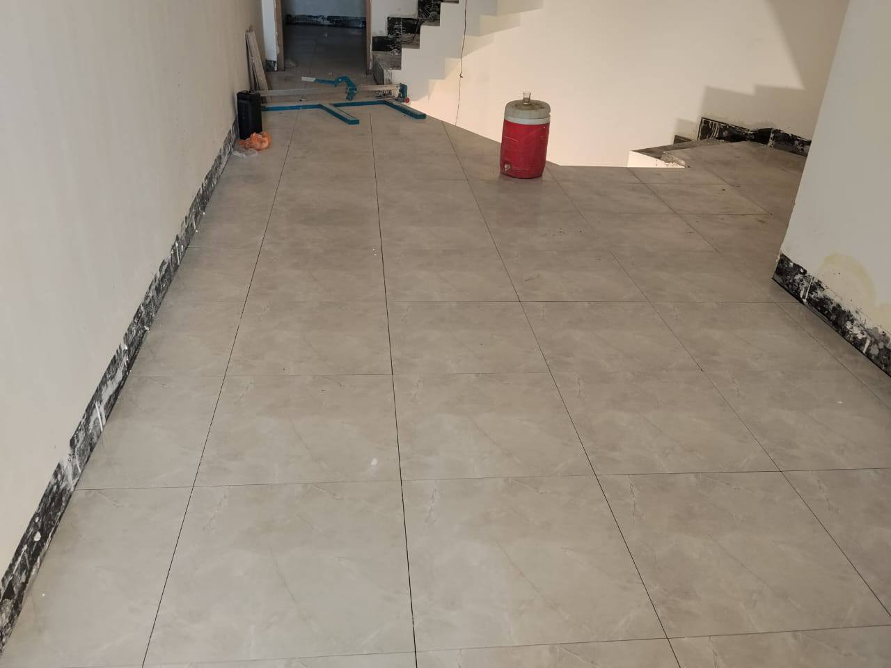 لوح جداري ارضي درج مسرح ستيج اتصل وتدلل ***********
