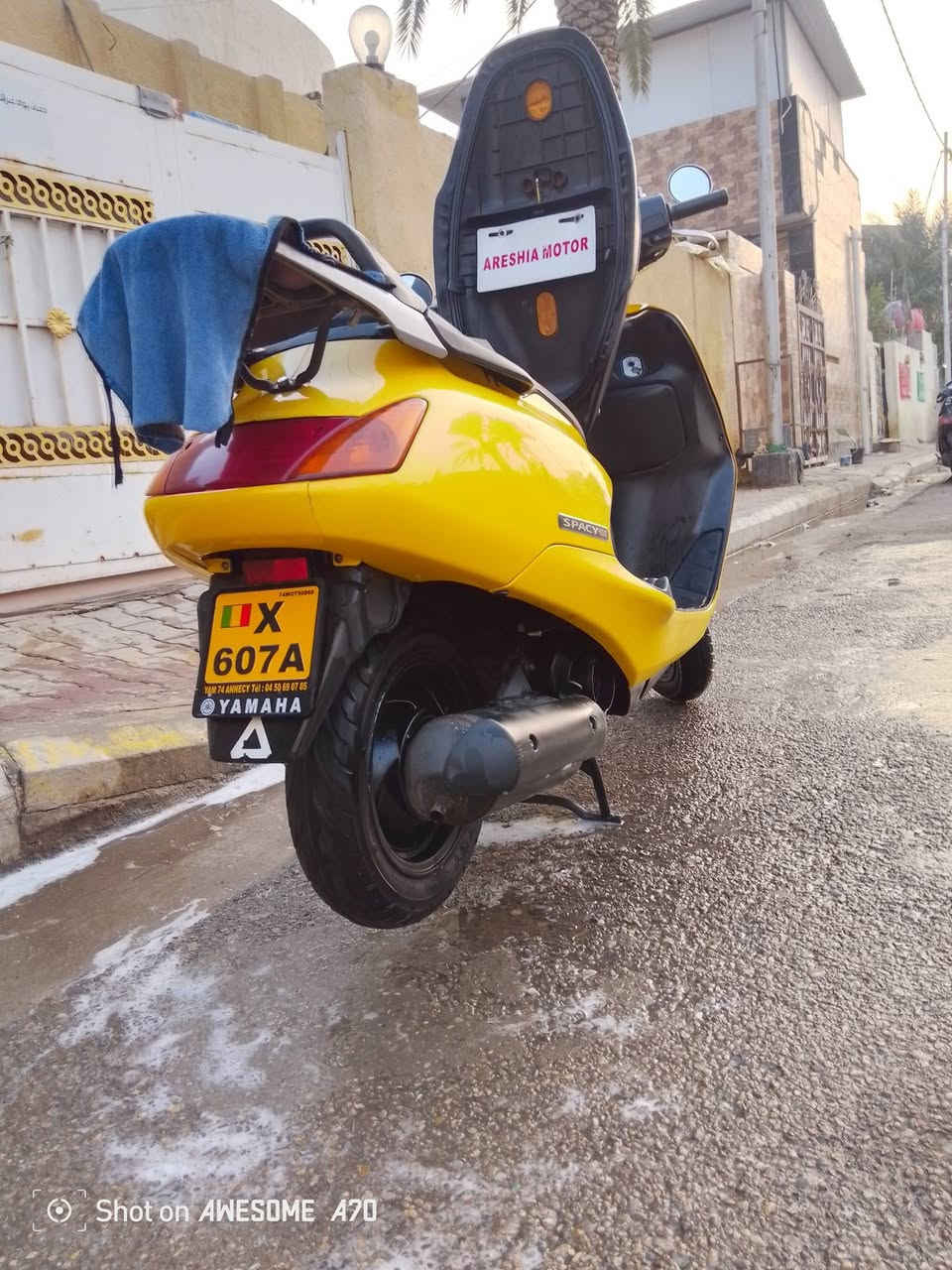 سلام عليكم سبيسي رنبه ياباني السعر بواحد وتلثميه الاتصال على الرقم ***********
