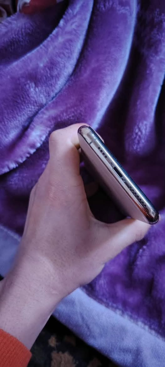 السلام عليكم للمراوس فقط
ايفون ١١ ابرو ماكس

ذاكرة ٢٦٥

بطاريه ٧١

فيس ايدي شغال

فقط مبدل شاشه gx

نضيفف فوللل

فقط الضهر مفطور


**إذا كنت صاحب هذا الإعلان وتريد حذفه لأي سبب، رجاءا أرسل رسالة إلى الدعم الفني**