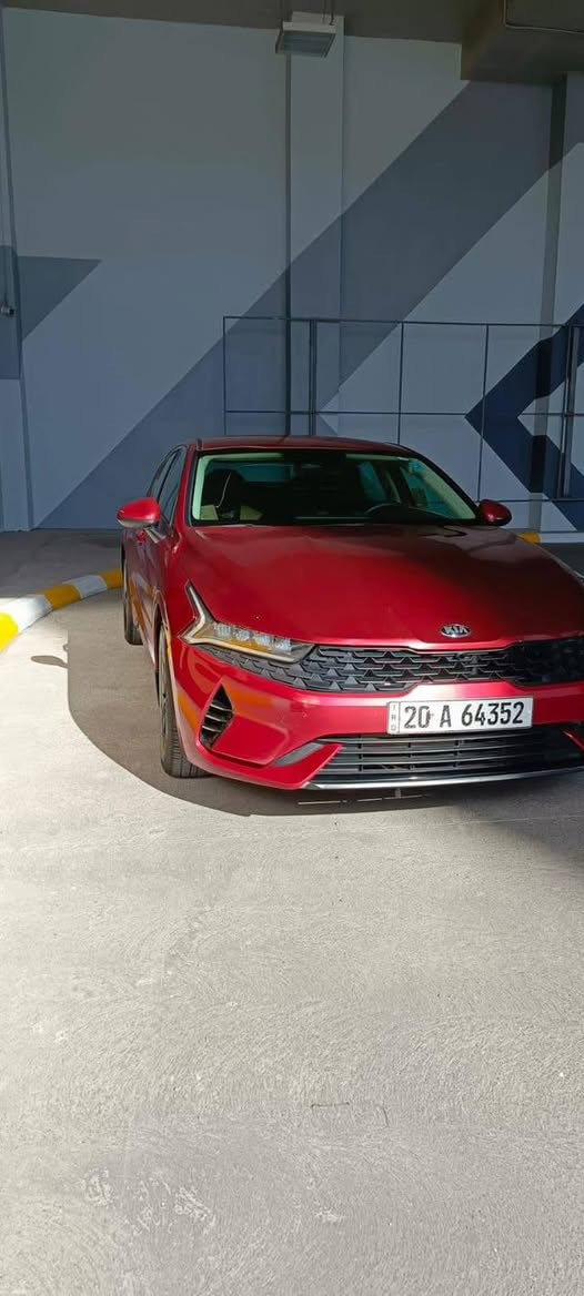 Kia /k5 وارد امريكي رقم ديالى الجديد دولي
موديل :2021
الون : ماروني 
مكينه:1600تيربو
فئه LXS 
مواصفات سياره 
رادرات جانبيه/سياقه ذاتيه/توقف ذاتي /كامره امامي خلفي 
بصمه سياره نص فول 
الحادث مثل ما موضح بالصور
***********
