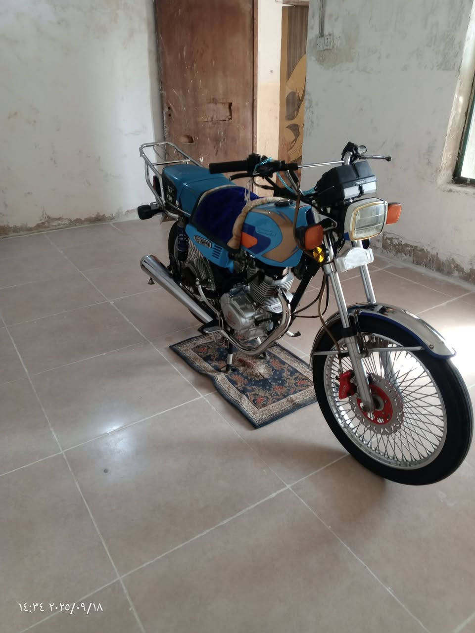 دراجه اربعه كير للبيع موديل 2023اوراق اصولي السعر 450وبيه مجال بيه عطل بس المكينه لاطجه المكان المسيب سده الهنديه هاذه رقمي موجود ***********
