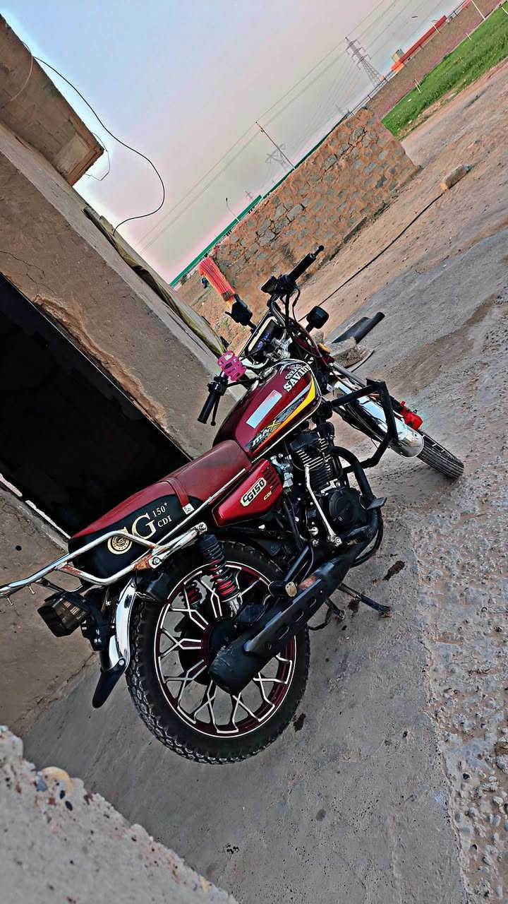 سيفان للبيع موديل 24 العنوان الحجاج قرب بيجي السعر 650 الرقم ***********
