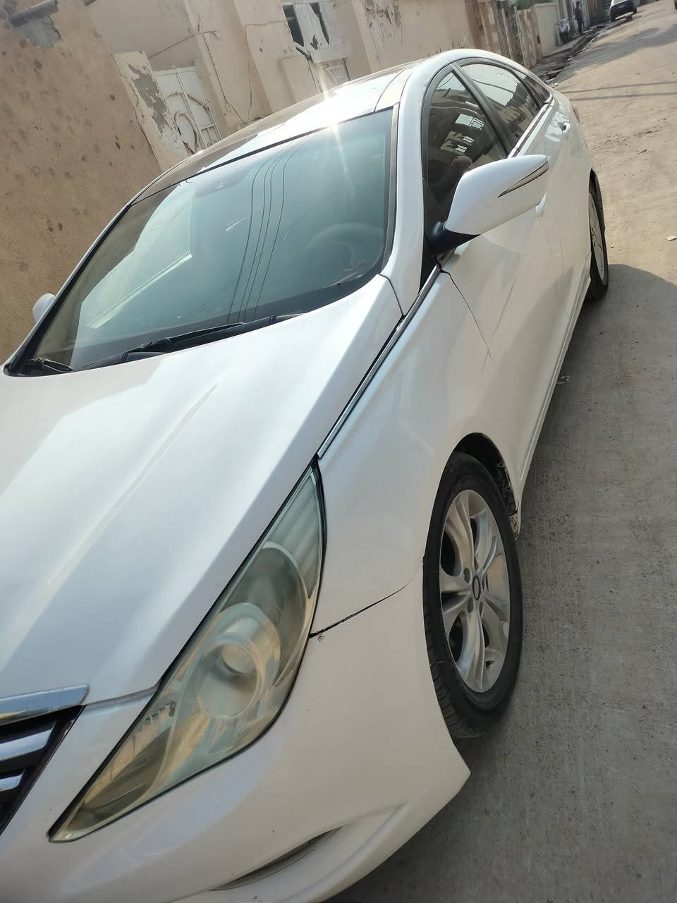 سوناته موديل 11خليجيه محرك 2400 دوش رقم بغداد داخل اسود وبيجي بيه صبغات بيه واكعه عليه سقيفه ومبدله قماره سياره جاهزه عل اخير بل عافيه عل ياخذه مال جناي بيه معجون بل جاملق الخلفي يم قبق جنطه والجاملق امامي بيه معجون كذالك حداديه كير مكينه كلشي مابيهن جديد شاشه كامره بنورامه شغاله كلشي شغال بيه  السعر 75 ماكو هيج سعر تحويل ثاني يوم ولاتكلي شكد مجال بيه ورقه  ***********
***********
