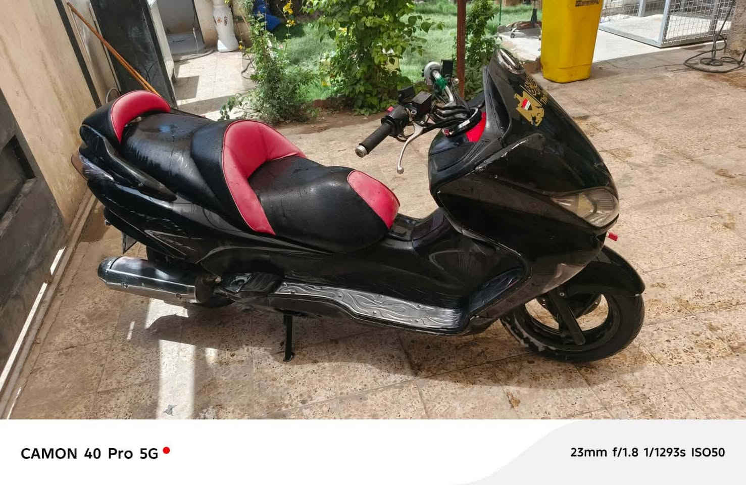 سلام عليكم
 فورزة 09 
مراوس هم ترهم
مكفولة كل نقص مابية مكينة بلاد ما مفتوحة
 السعر ***********
