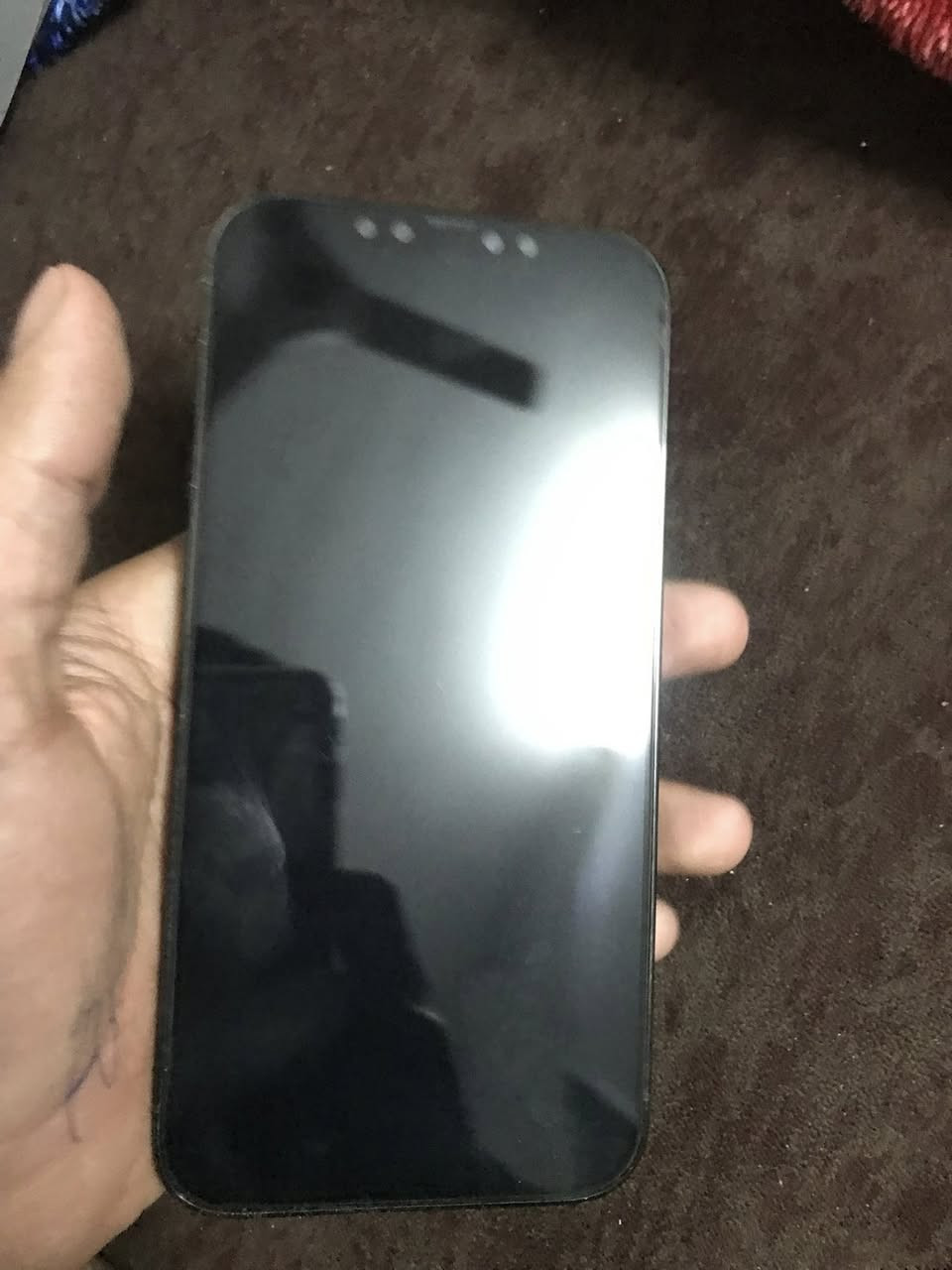 السلام عليكم اخوان متاح آيفون ١٢بروماكس
الجهاز شرط كلشي ماممبدل بي 
ذاكره ١٢٨
بطاريه ٧٤ اصليه شرط قطره بلشحن.    
فيس إيدي شغال 
بوبجي ٩٠ فريم 
بس اكو اشوي تغويش بل كأمره الخلفيه 
الجهاز قبل العيد اخذتو ٤٢٠ ماجان بي شي فجه صارن هيج الكامرات 
السعر ٤٠٠ وبي مجال حك جيتك


**إذا كنت صاحب هذا الإعلان وتريد حذفه لأي سبب، رجاءا أرسل رسالة إلى الدعم الفني**