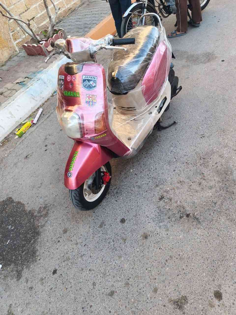 السلام عليكم دراجه بوليس 2009كامله مكمله مكينه خرسه كهربايات كله شغال  لبيع اومراوس مكاني ديالئ رقمي*********** السعر 475
