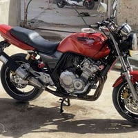 سيبي هايبر • ٢٠٠٩ • كفالة