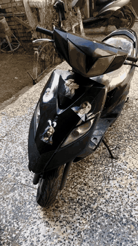 سلام عليكم شباب ثلعب جي تي ار دراجه نضيفه وحلوه ومرتبه بس مكينه مفتوح مره واحده مبدله ولفات نقصه فقط قفل بانزين و تساند تعليك بقيه كاملات سعره ٣٧٥ وبيه مجال مستعجل على بيعته ***********
