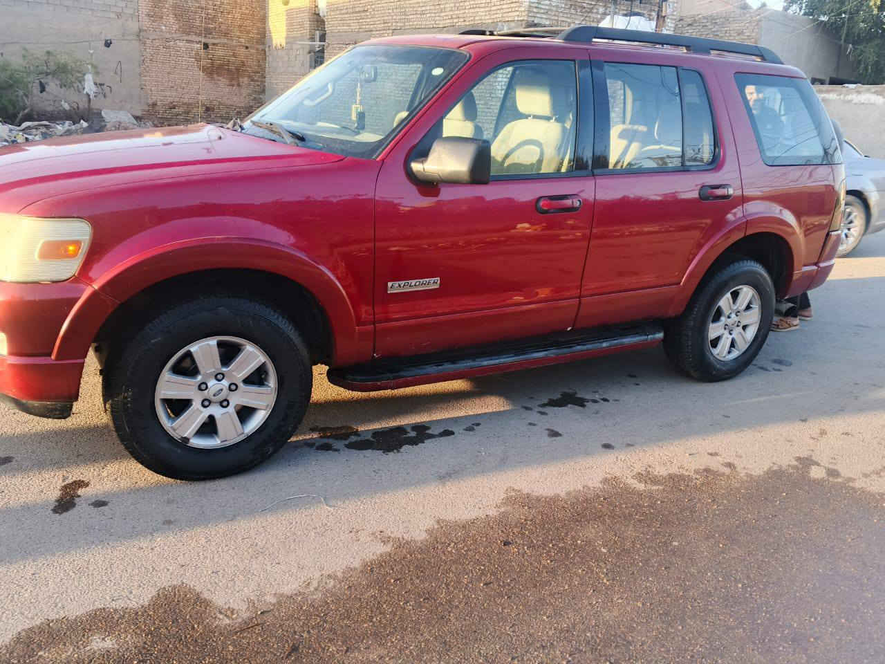 اسلام عليكم فورت اكسبلور موديل 2006 سبعه راكب فول مواصفات مكينه كير خير من الله تخم تأيرات  وصدر امامي خلفي تتفءه تبريد كهربائيات كله شغاله خير من الله سعر 80وبيه مجال  للاستفسار *********** عنوان بغداد الحسينيه
