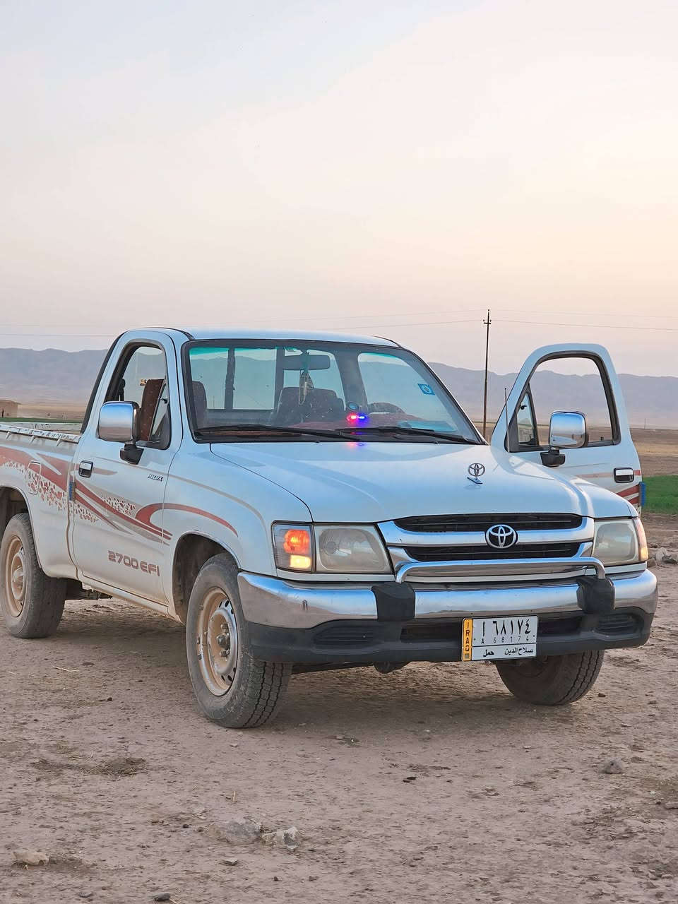 جمره للبيع محرك متفوح بيه بارد قليل بلباب مال السايق صبغ مابيه ولاقطره تايرات شادلها جديد تخم تبريد ثلج وتدفيه فول سعرها 115 وبيه مجال قليل مكاني الحويجه وهذا رقمي وخابر وتدلل ***********
