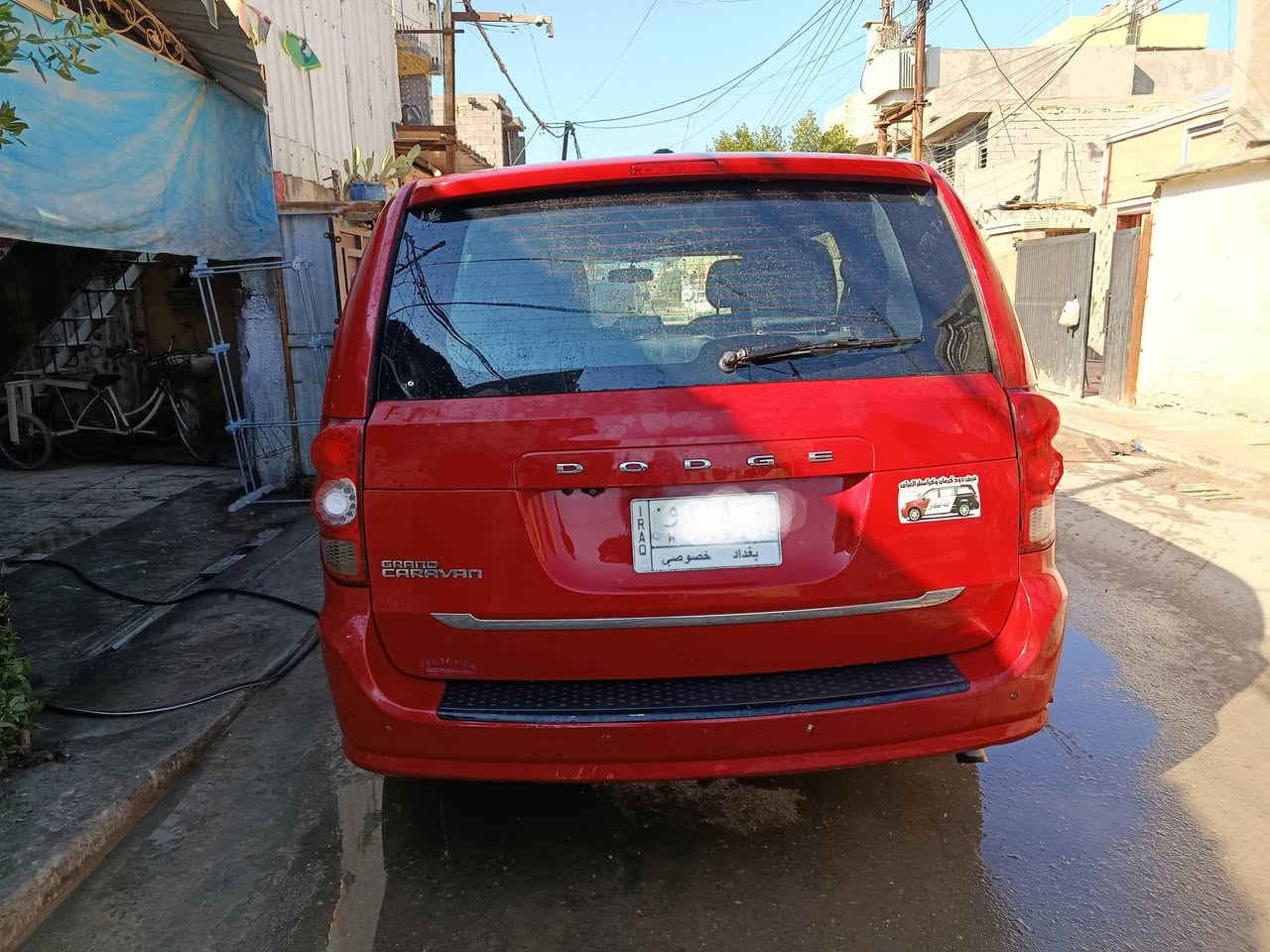 دوج كرفان2015 
بسمي تحويل مباشر
ثلاث قطع تبريد
كشنات مخمل ومغلفه جلد
تحكمات شاشه كامره 
بيبان ميكانيك
جام 6كرباء
السياره جاهزه من كلشي 
السعر145
حادثها سرقه وطاك يرباك جهت الصدر مثل ما موضح بل سونار
***********
