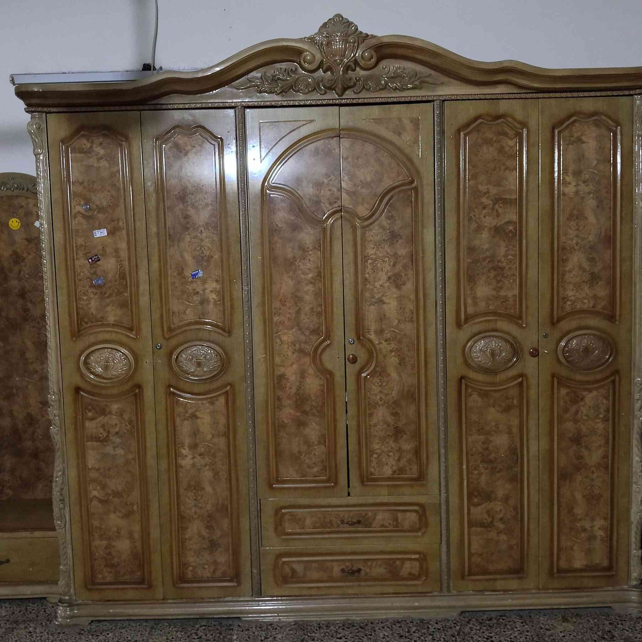 السلام عليكم. غرفة بدون سيسم اب 125 وبيها مجال كركوك حي الشهداء ***********
