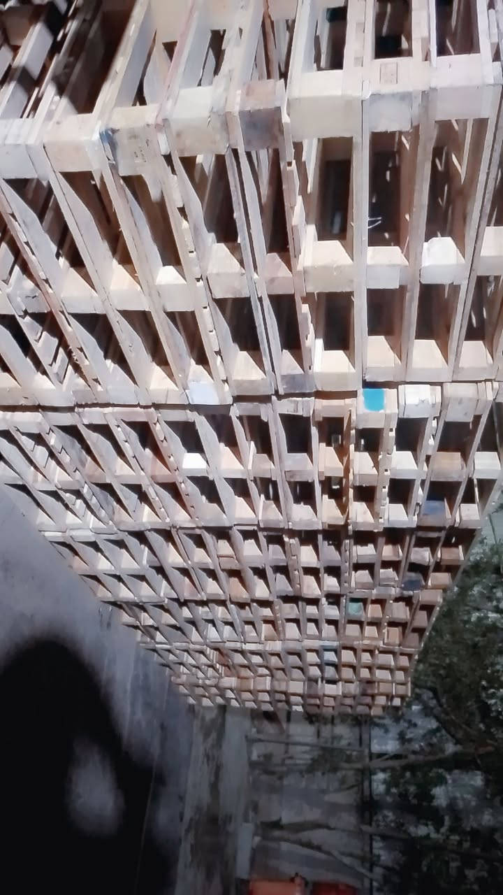 اسكيب مقفل 120*100/ ***********
