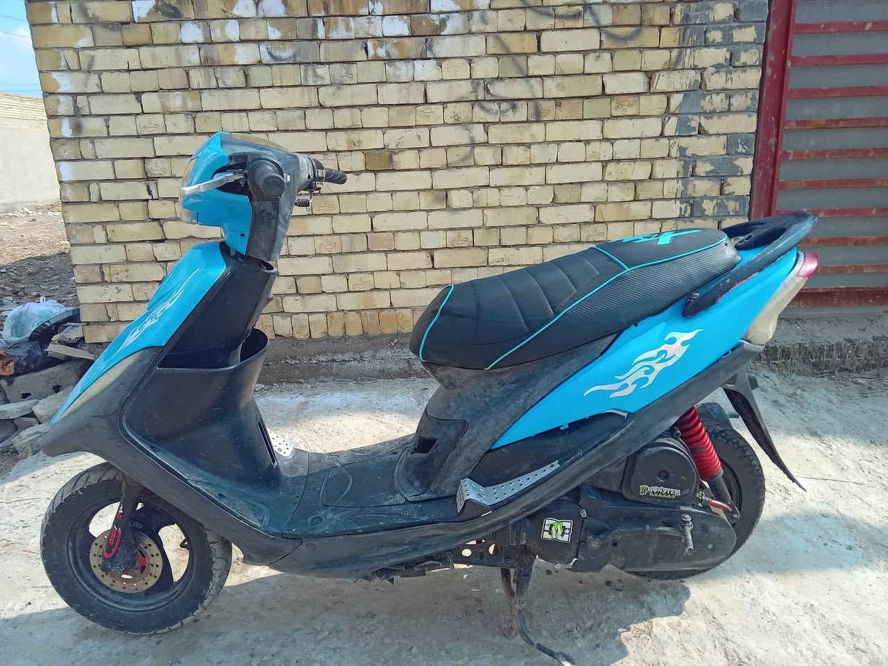 دراجه ماكس عدله 120 للبيع بيهه دخان و يرادله ترتيب يرادله سلف و اكسنت مالته دراجه شغاله سعر 275 مكان بغداد لأمين ثانيه رئاسة الأمين رقم ***********
