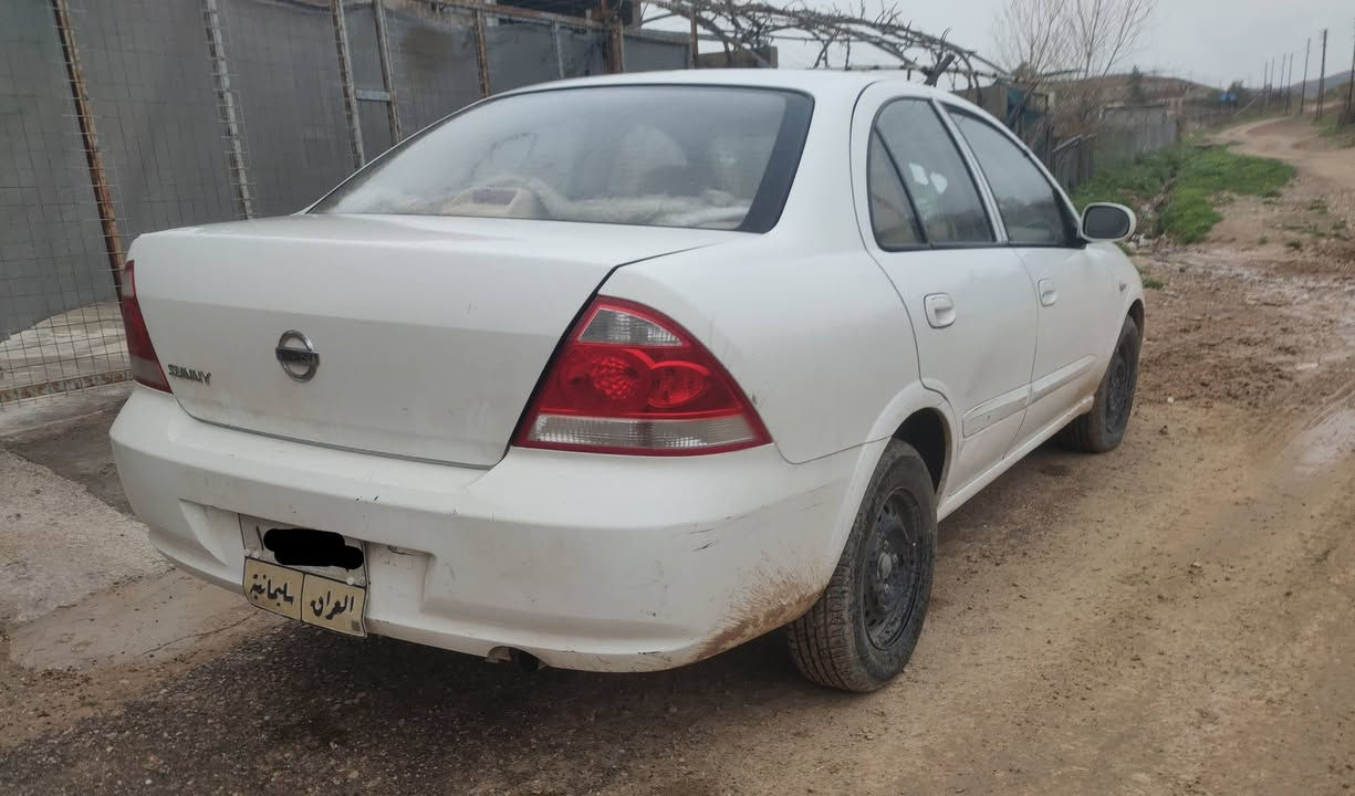 نیسان سەنی 2012 nissan sunny 
کۆری 
مەکینە سپی 1.6
یەک پەڵە ساردی هەیە 
تەبرید و گەرمی بەشەرت 
دەفتەر بەنزینی هەیە
سەنەوی تازەیە تامانگی 4ی  2027
گێڕ و مەکینە و کارەباییات بەشەرت 
نرخی 113 گەڵا و مامەڵە
***********
***********
کۆڕەکەکە ڤایبەر و واتس ئەپیشی لەسەرە 

نیسان صني موديل 2012
كوري 
محرك ابيض 1.6
دفتر بنزين بي 
تبريد تلج  ، تدفئە نار
کیر و محرك و کهربائيات بشرط
سنوية جديد حتى 2027
سعر 113
رقم تلفون 
***********
***********
