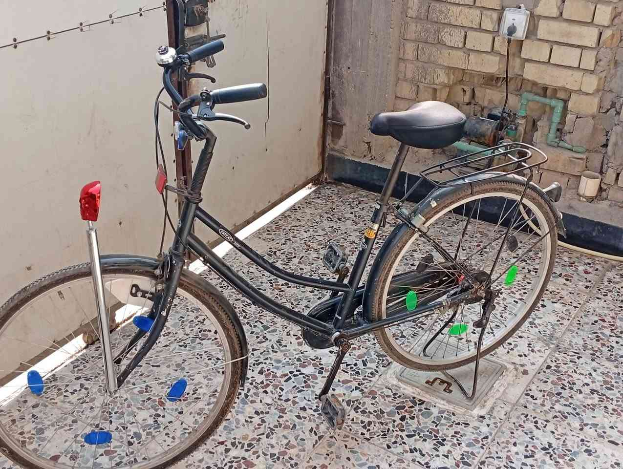 السلام عليكم بايسكل بناتي حجم 26 السعر 85 وبي مجال قليل البايسكل نضيف حيل اذا شراي طب خاص مكاني بغداد بسمايه


**إذا كنت صاحب هذا الإعلان وتريد حذفه لأي سبب، رجاءا أرسل رسالة إلى الدعم الفني**