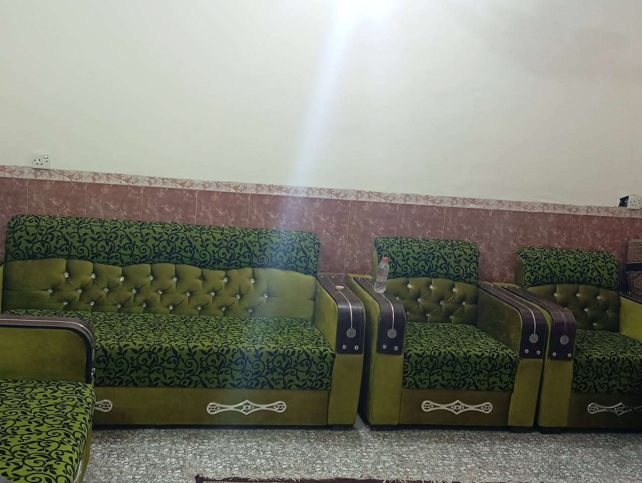 عرض تخم للبيع جديد غير مستعمل للبيع الاستفسار اكثر ***********
