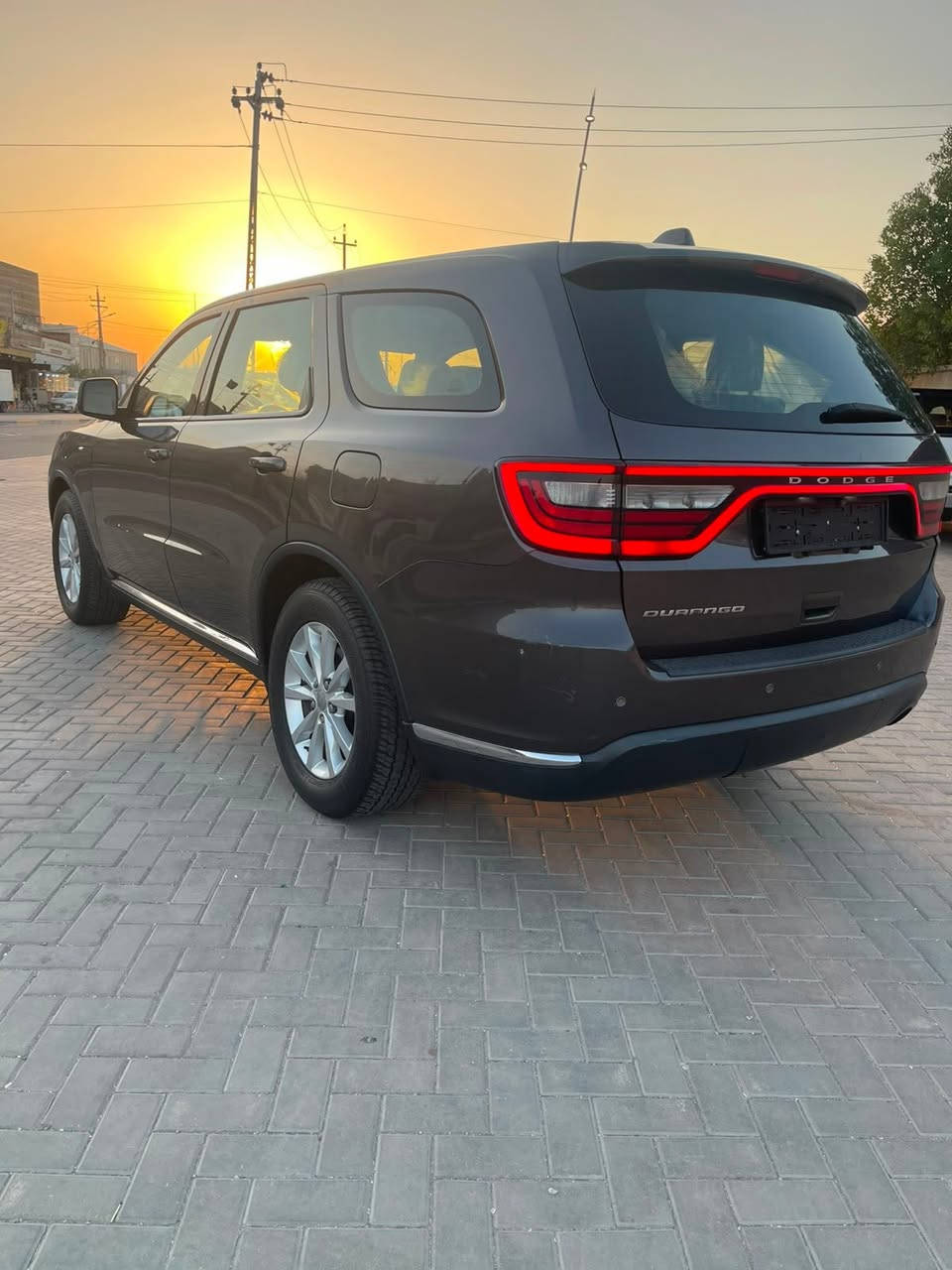 سلام عليكم دورنكو اصولي تسجيل قرار102 باسمنه جديد مفحوص ومدفوع كمرك باقي عل رقم فقط موديل2014خليجي ماشي قليل كلش سياره كفاله عامه من ضربه وصبغ والفتح مكانهه بلبصره هاتف***********رقم ثاني***********
