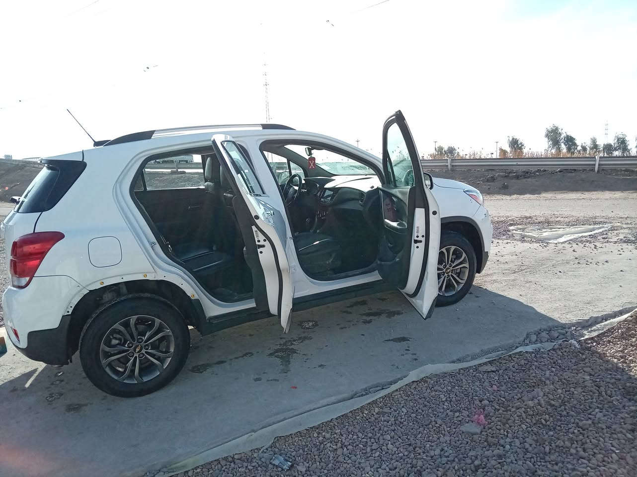 السلام عليكم للبيع تراكس شوفر ليت موديل ٢٠١٩ سنوية لل٢٨ وارد أمريكي ضرر جاملغ تجي تفحص بجهاز كفالة كير محرك تحويل ثاني يوم استفسار ***********
***********
