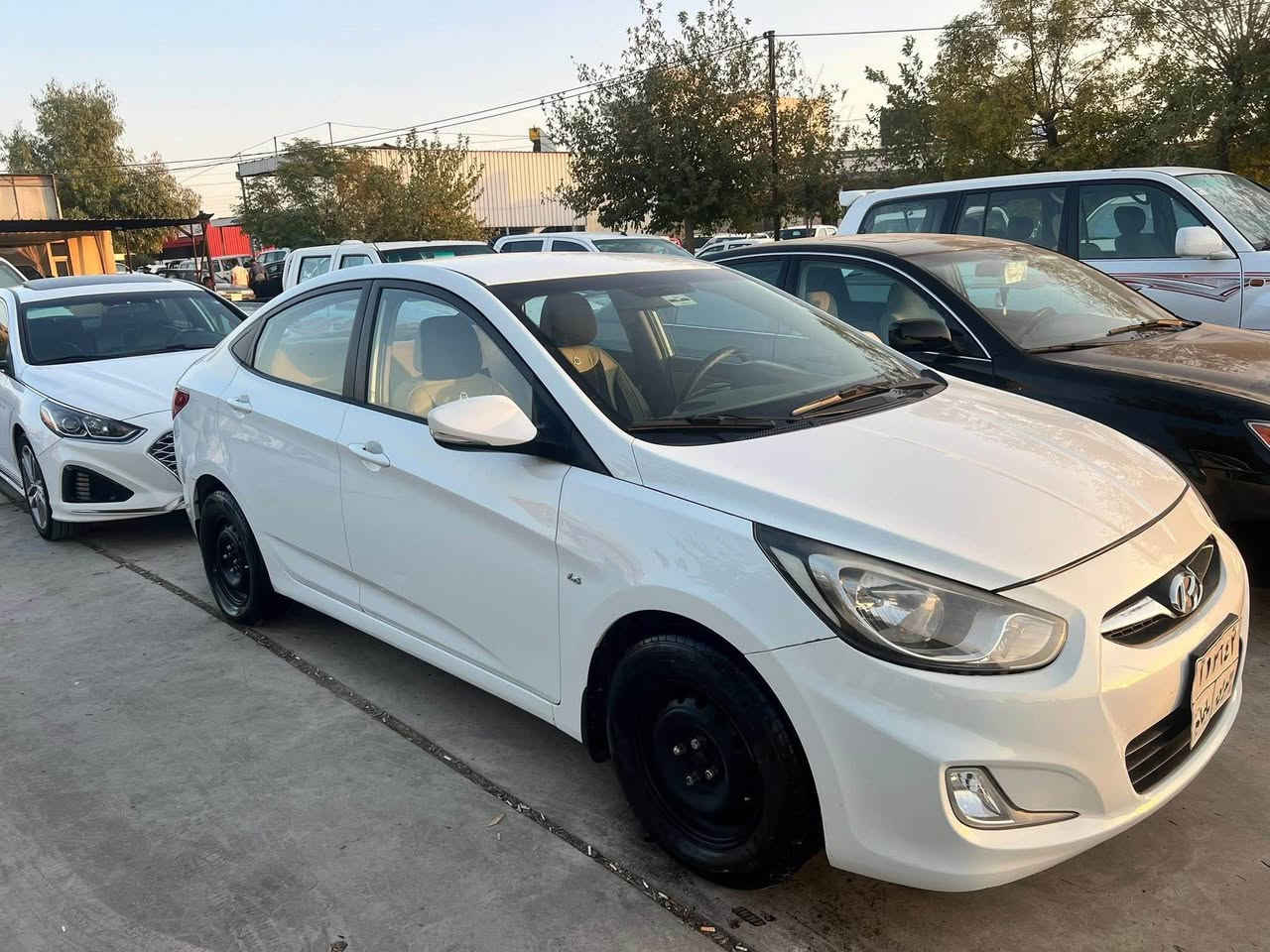 ئەکسێنت مۆدێل ٢٠١١ گێڕو مەکینە بەشەرت سەیارەکە زۆرمەزبوتەو ماڵی دۆستە سەیارەکە تابڵێی خاوێنوو جوانە بێ بۆیاخە بێ لێدراوەهیچ عەیب و عارێکی تیانییە                      نرخی ١٠٢گەلا
ڕەقەم سلێمانی 
 ڕقم*********** السليمانية, العراق
