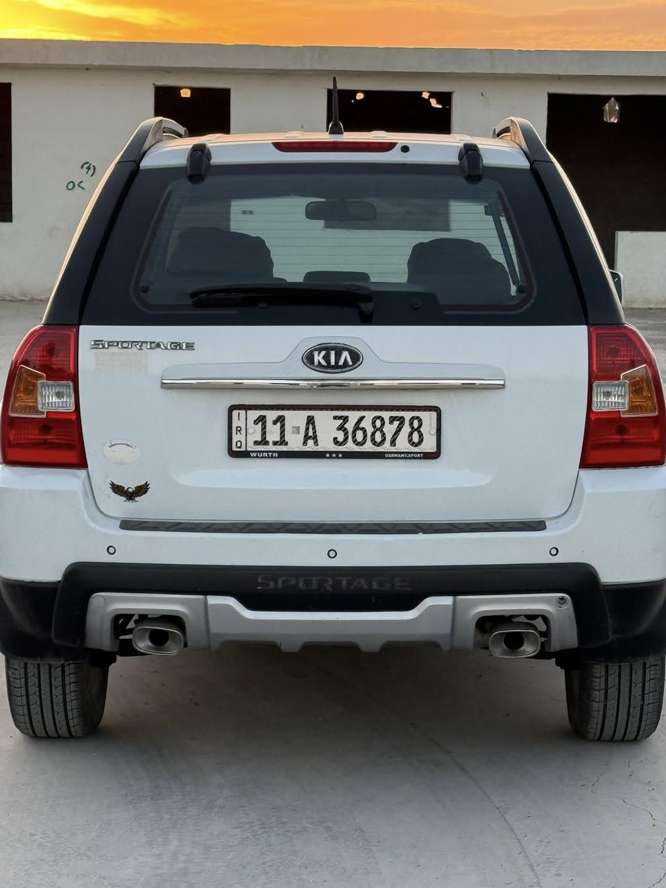 سلام عليكم 
للبيع او مراوس 
سبورتج 2010 رقم بغداد جديد 
سنويه وهزه جديده شرط التحويل 
مكينه ٢٠٠٠ 
مااشيه ١٨٨
مكفوله كفاله عامه من صبغ
وتبديل 
سياره جاهزه كير مكينه 
تخم تاير صدر جديد .
—————-
سعر١٣٣ وبيها مجال بسيط 
مكاني .بغداد المحمودية 
***********
***********
