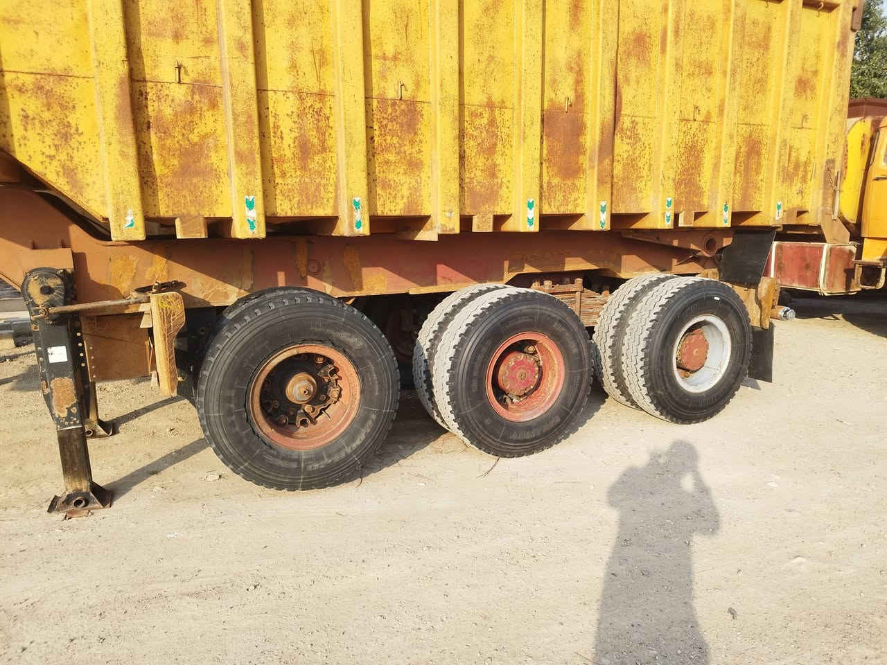 معرض الوان لتجارة السيارات والمعدات الثقيلة يرحب بكم
باادارة الأخوين الحاج مزاحم الحلبوسي وصلاح الحلبوسي
العنوان الانبار الفلوجة الخط السريع
*********** صلاح الحلبوسي
*********** صلاح الحلبوسي
*********** عبود الدليمي
*********** عبود الدليمي
عربانة فوزله بلاديه
براد16
دناكير برينه واحد 16
ذرعه 31متر
السعر 125 ورقه وبيهامجال
