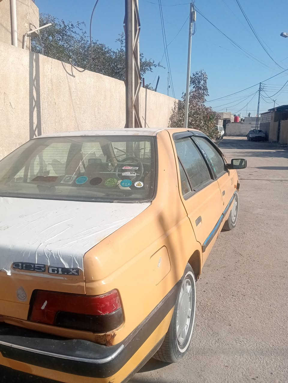 بيجو للبيع رقم بغداد وموجوده بالبصره ٤٠٥ گير محرك دواخل حداديه كله زينه گبل للشارع السعر ٢٥ وبيهه مجال ٢٠١٠ ***********
