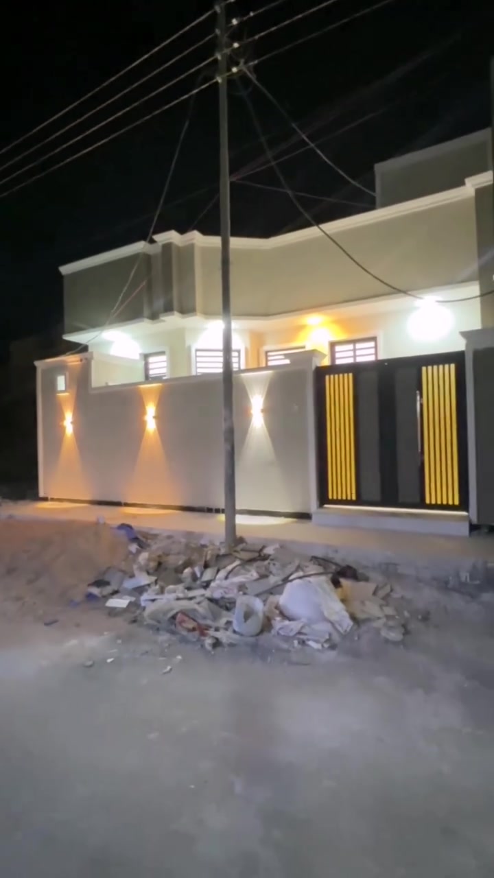 بيت طابو صرف المساحه 100 متر بالاسكان الصناعي
بل3000 قرب الحولي شارع تبليط جميع الخدمات متوفره
السعر 90 وبيه مجال بسيط
تفاصيل البناء // طارمه استقبال وصاله وغرفه ومطبخ وصحيات داخليه وخارجيه ومنور
شراي يتصل واتساب أو خط ***********
