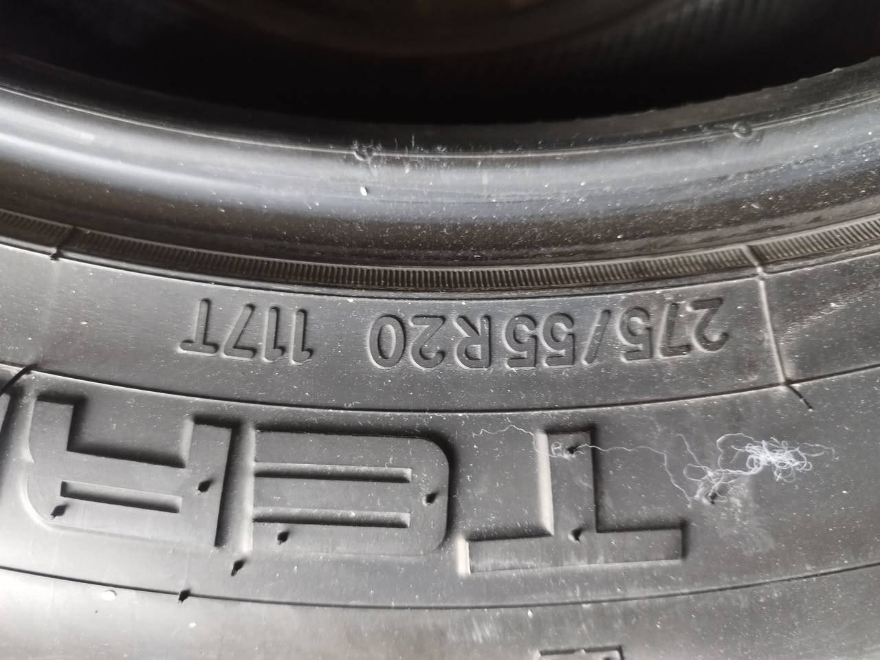 تخم تاير نظيف جدآ قياس 275/55/R20
السعر 250 وبي مجال موقع بغداد الشعب للاستفسار ***********
