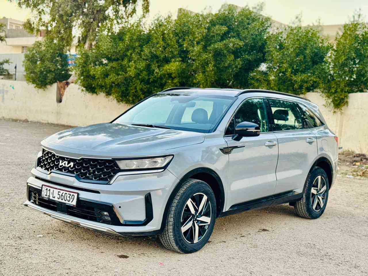 السلام عليكم ؟ بيع مستعجل
السلام عليكم ؟ بيع مستعجل 

سورنتو  2022 ب اسمي تحويل ثاني يوم هزه جديده ورقم جديد

السعر : 205 $. وبيه مجاااال 
اتصال : ***********

سياره حادثه جاملغ والبنيد ؟ بدون دواخل صور الاحادث مرفوقه ؟ سونر مرفوق 

موصفات فول 1/1 من عدا الفتحه 

بصمه

كشنات منفصل 

لون مميز سمنتي 

صندوق كهربائيّ 
حساست امامي خلفي 
سايد بريك كهربائيّ
كامره خلفيه 
بصمه فتح ابوب 
مري شفط 
لدات امامي خلفي 
كشنات جلد 
كشنات كهربائيّة 
نضام ترحيب
نضام تزحلق 
مثبت سرعه 
نزول منحدرات
اوتو هولت 
اربع انضمه قياده سبورت. مريح. اقتصادي. عادي 
شاشه اعطال 
7راكب
5ويل كب 
3قطع تبريد مركزي
بغدادكفات السيديه
