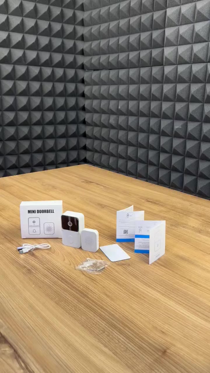 جرس باب ذكي
المميزات

كاميرا بدقة عالية (HD) مع زاوية رؤية واسعة

تواصل صوتي ثنائي الاتجاه: تحدث واسمع الزائر بوضوح من خلال المايك والسبيكر

رؤية ليلية: رؤية واضحة في الظلام لحماية منزلك 247

اتصال Wi-Fi يدعم 2.4GHz ويعمل مع تطبيق خاص على الهواتف (مذكور على الدليل)

بطارية طويلة العمر قابلة لإعادة الشحن عن طريق منفذ Type-C (كيبل مرفق)

تصوير تلقائي عند الضغط على الجرس وإرسال إشعار فوري إلى الهاتف

دعم التخزين السحابي لحفظ الصور والفيديوهات

جهاز تنبيه منفصل (Chime) يُصدر صوت جرس داخل المنزل – يعمل بدون أسلاك

طريقة الربط

تنزيل التطبيق من خلال الباركود الموجود في الكتالوج اسم التطبيق (Kement)

الضغط على خيار Add Device ومن ثم اختيار (Little Doorbell) وبعدها اختيار نوع (Z60)

الضغط المستمر على الجرس لمدة 8 ثوان وبعدها اختيار (Yes) ثم (Next)

كتابة اسم ورمز شبكة ال WiFi

سوف يظهر رمز QR Code يجب تقريب كاميرا الجرس امامه لحين ظهور عبارة (Signup Successful)

تم الربط

محتويات الصندوق

جرس الباب الذكي بالكاميرا

وحدة التنبيه الداخلية (Chime)

كيبل شحن Type-C

دليل الاستخدام الكامل

براغي تثبيت + شريط لاصق

ملاحظات

الجهاز لا يدعم شبكات Wi-Fi 5GHz

التطبيق الخاص بالجهاز متاح على App Store وGoogle Play

بلد المنشأ: الصين

يجب شحن البطارية بالكامل قبل الاستخدام الأول (يستغرق حوالي 10 ساعات للشحن الكامل) (لم يتم ذكر سعدة البطارية)

لم يتم ذِكر مدى الاتصال اللاسلكي بين القطعتين لا بالأمتار ولا بأي صيغة تقنية

لكن بما أن الجهاز يعمل عبر Wi-Fi 2.4GHz، فغالبًا مدى الاتصال يتراوح بين (10 إلى 15 متر داخل المنزل مع وجود جدران وقد يصل إلى 30 متر في الأماكن المفتوحة)

🔹 ملاحظة مهمة: المنتج غير متاح للشحن إلى إقليم كردستان، نعتذر من عملائنا الكرام ونشكر تفهمكم
السعر 25
اترك رقمك وعنوانك والباقي علينا.


**إذا كنت صاحب هذا الإعلان وتريد حذفه لأي سبب، رجاءا أرسل رسالة إلى الدعم الفني**