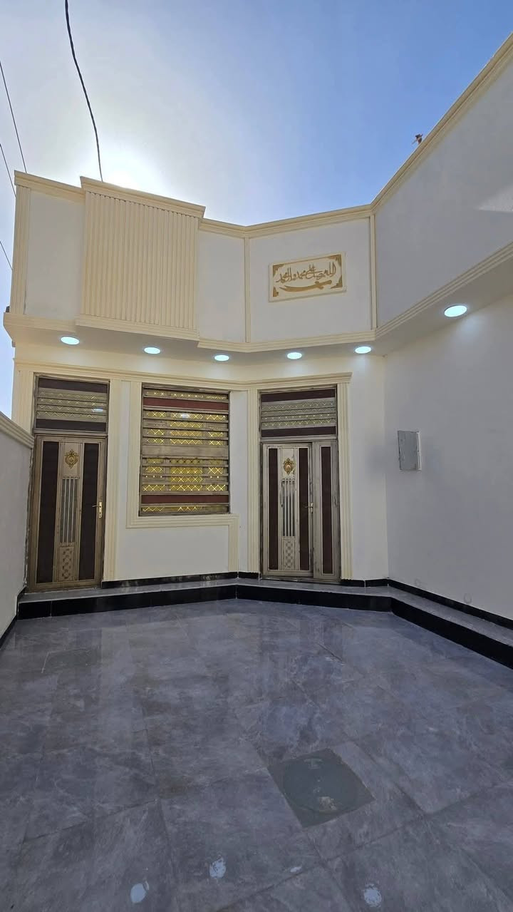 طابو زراعي سند 25 عراقي
العنوان ابو الخصيب كوت ثوني شارع عماد الكصاب قريب عله شارع الفوك
المساحه220متر

يتكون ثلاث غرف نوم صاله وموزع ديوانيه صحيات دخليه خرجيه

البيت جديد تسليم مفتاح

السعر 125مليون   وقابل للتفاوض 

الستفسار تصل ***********
