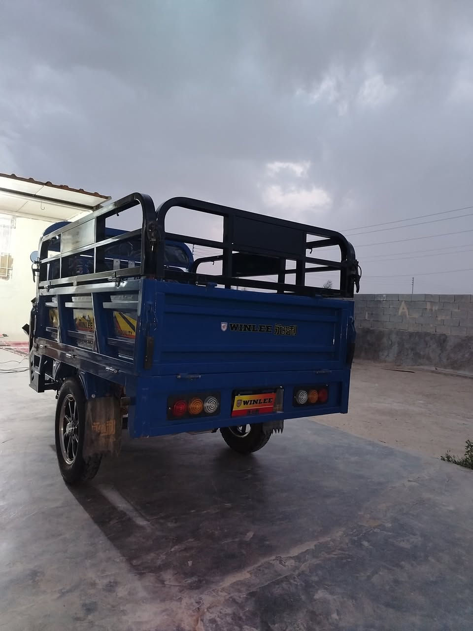 سلام عليكم ورحمة الله وبركاته من رخصت الادمن بسب الوعود الكاذبه اعد النشر ستوته شحن للبيع 6 باتريات جدد حجم 36 انبير معا نظام صعود كهربائيات كله شغاله 3 سرعات  الاستفسار على الرقم *********** مكان الانبار الرمادي
