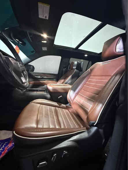 * GMC 2023 ( كاز)  DURAMAX دنلي ايلتمد 
* 
* فول اعلى فئه الوحيدة كاز  استيراد خاص رقم بصرة مميز 
* محرك وكير ستوك ما مفتوحه ولا ملعوب بيه بشرط 
* المحرك: ديزل توربو سعة 3.0 لتر سداسي الأسطوانات.
* القوة الحصانية: 277 حصان.
* عزم الدوران: 460 رطل-قدم (حوالي 624 نيوتن متر).
* ناقل الحركة: أوتوماتيكي بـ 10 سرعات.
* نظام الدفع: دفع خلفي أو رباعي.
* مدى القيادة: يصل إلى 765 ميلاً بخزان واحد ممتلئ
 مقاعد جلدية قرميدي 
لمسات من الخشب الأصلي والألومنيوم نظام الصوت: نظام صوت Bose مع 10 مكبرات صوت 3 شاشات عرض نظام التعليق الهوائي (جيوبلس) لايت عدسه زنون ولد نهاري دوسه وصندوك كهرباء داخل السيارة ملكي Vip منفصل كامرات 360 درجه رادارات جانبيه وامامي وخلفي اشاره ترحيب حساسات امامي خلفي كشن هزاز تشغيل عن بعد تبريد مركزي سياره بية هواي مواصفات ….
*********** الزبير
