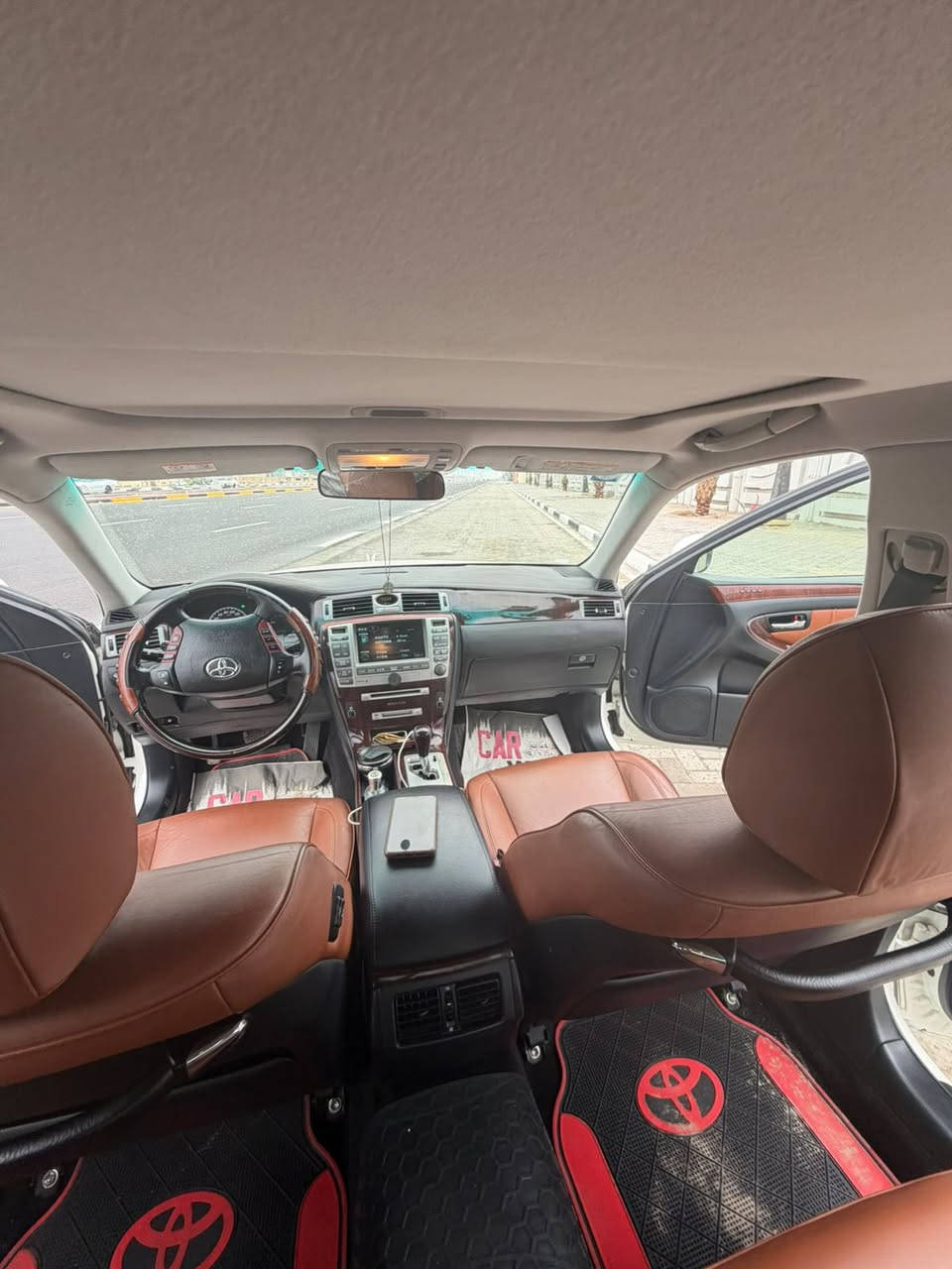 سلام عليكم مكلف بالنشر
وينهم عشاق المميز
مايجستا مديل 2006 سيارة جديدة 
رقم بصرة بأسمي تحويل ثاني يوم
فول مواصفات تدفئة تبريد فتحة دواخل مشمشي بلاد كشنات كهرباء وضعيات خزن تدفئة وتبريد بردات بلاد بالبيبان وبردة خلفية  وكامرة منظومة زنون من اليابان تجي وتشوف بعينك وتفحص وتدلل
العنوان البصرة ابو الخصيب
***********
السعر 200 وبيها مجال
