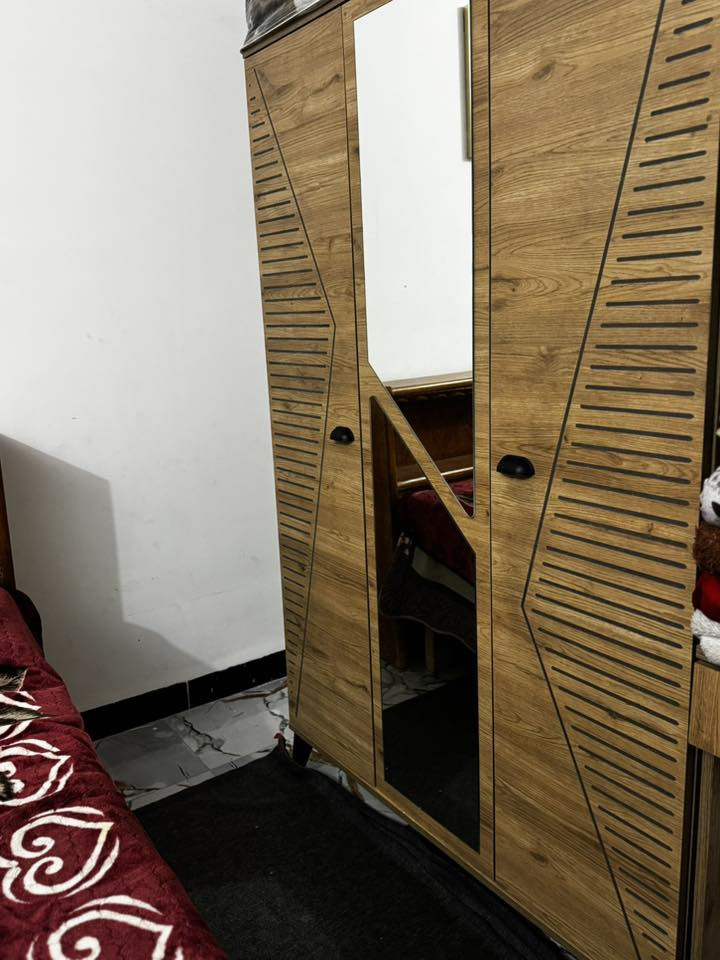 مكلف بالنشر 
للبيع 
لللستفسار الاتصال بالرقم التالي 
***********
