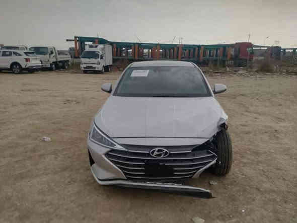 النترا 2020 
وارد أمريكي
حادث خفيف بدون دواخل. 
ماشية ٩٥ الف 
مواصفات الاعتيادية 
مكينة 2000 دوش المرغوب
رقم بغداد بإسمي 
سيارة جديده جدا سعرها معقول بلعافيه ع الياخذها 

مكان السيارة بغداد 
رقم صاحب السيارة 
***********

السعر :: اطلبه بالتعليقات يصلك خاص 📩

#ادارة_الصفحه ⚡

ملاحظه / 🔴
مدير الصفحه غير مسؤول عن بيع وشراء واصوليات السياره نحن صفحه لعرض السيارات فقط.
