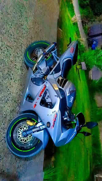 CBR RR 929 هوندى 
السلام عليكم 
دراجه هونداى مبدل طابوكه 
الدراجه ناعمه وحلوه اوراق وكمرك مدفوع 
17 ورقه وبيه مجال شراي اتصل ***********
