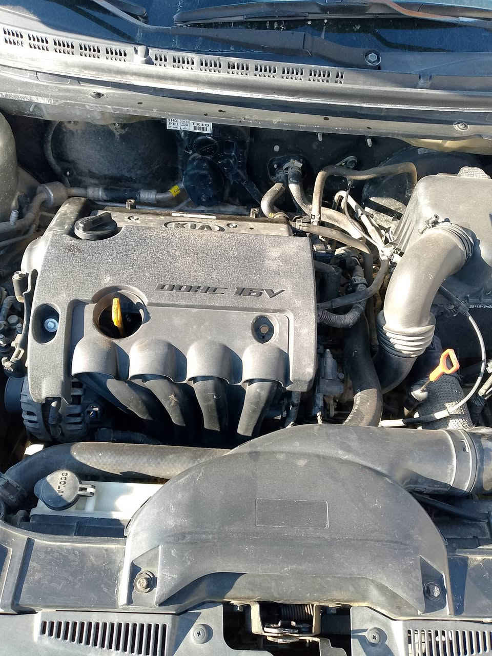 السلام عليكم 
للبيع فقط كيا سيراتو ادوات كص بدون رقم موديل 11 محرك 16 جاهزه مابيها نقص السعر 42 وبيها مجال مكان العلم ‏‪***********‬‏
