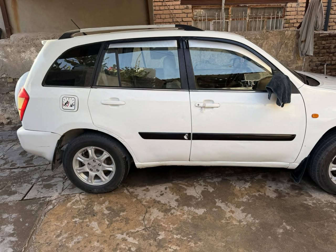 السلام عليكم
تيكو ٢٠١٢للبيع سياره نضيفه وحلوه تخم تاير صدر امامي خلفي كله جديد
تبريد ثلج دواخل كله شغال سياره مانقصهه شي  كير ميكانيك خير من الله
السعر 42 قفل  ابيع مستعجل
 للستفسار ***********
