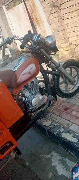 سلام عليكم ستوته للبيع اوراق اصولي موديل19مكينه25 ماصار شهر من شادها مكاني كربلاء حي  الرساله السعر 1700 وبيها مجال ستوته ماناقصها شي ***********
ضفيره جديده كهربائيّات شغاله بك اشاير جدد مكفوله
