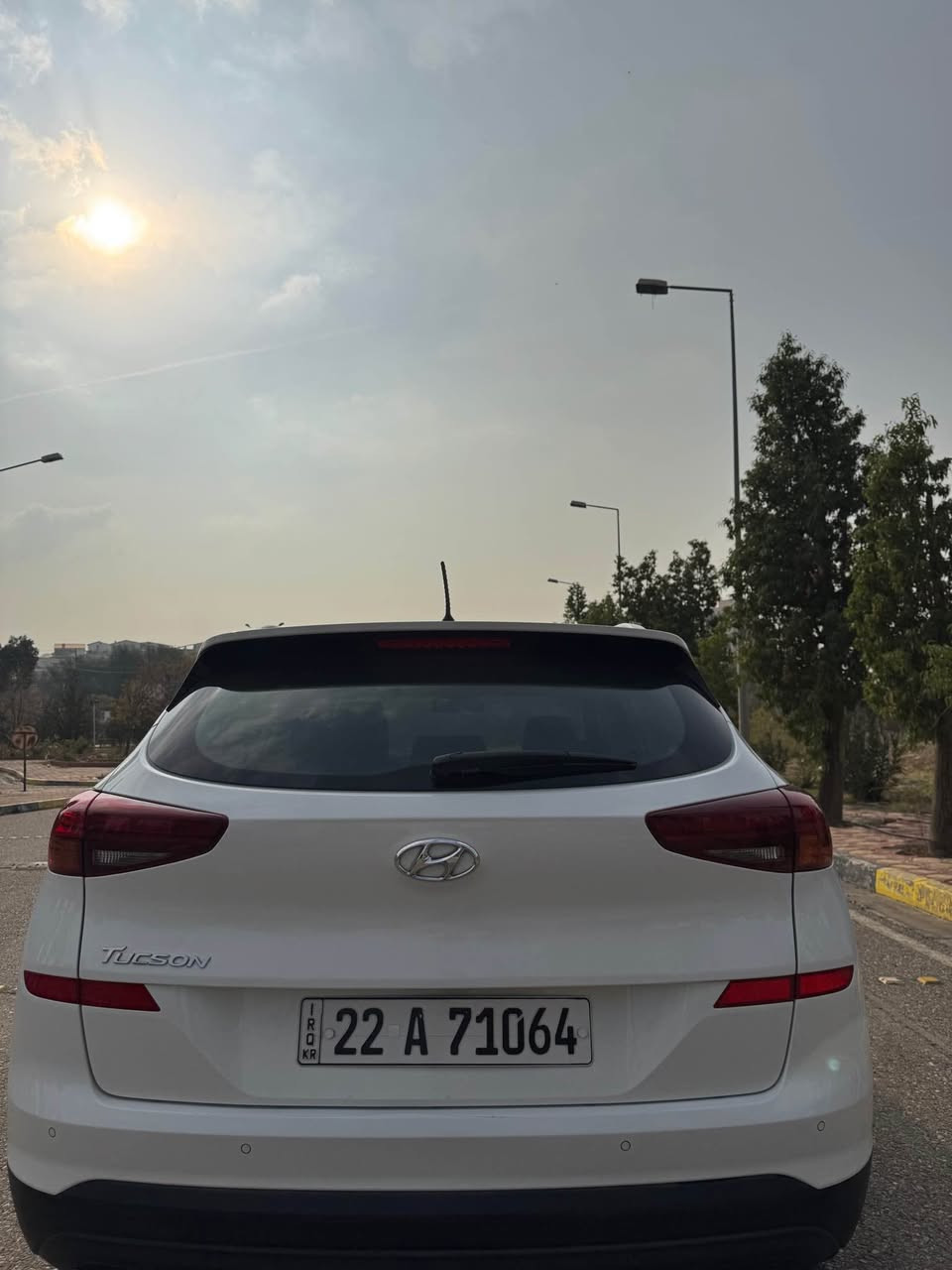 هيونداي توكسون  موديل ٢٠٢٠ خليجي 
سةيارة زور خاوين يةك خاوةن 
شريكة هةولير 
رقم و سةنةوية نوئ
بي سبوخ و بي شوخت و بي ساردي 
١٤٠كم رويشتوة 
دوو بةسمة 
كوشن كارةباي 
لايت زينون 
ئاوينة شةفت 
نرخي ٢١٢ وةرقة 
شوين هةولير 
Hyundai Tucson 
رقم موبايل 
*********** أربيل, العراق

