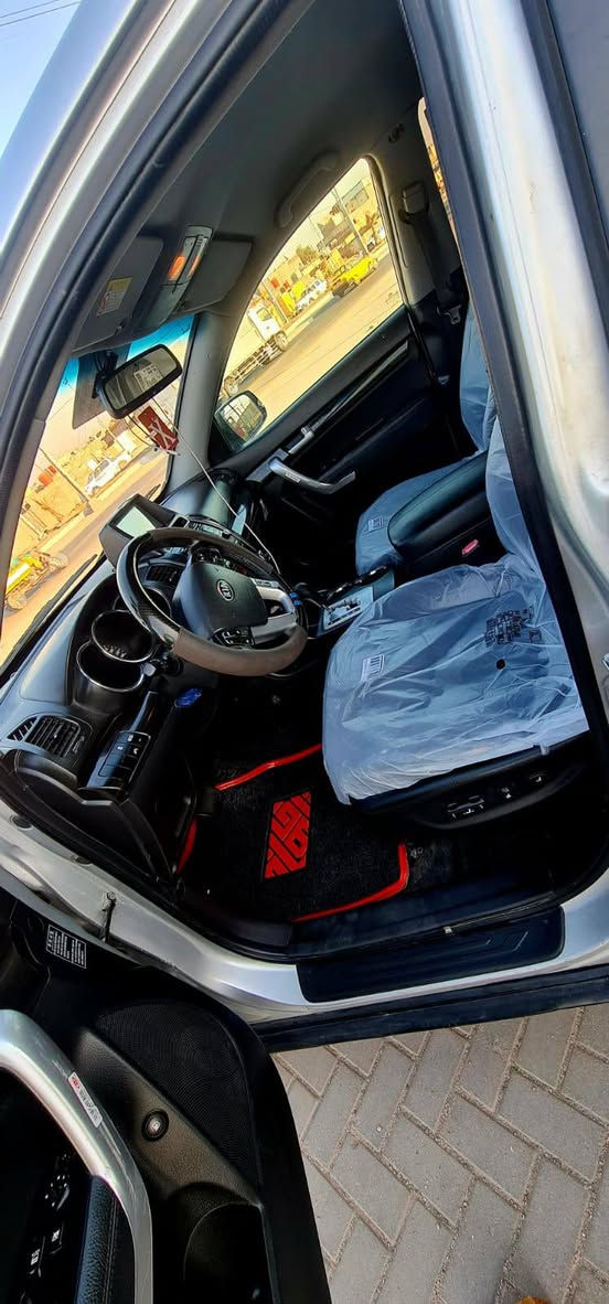 كيا سورنتو موديل ١٤ ادوات ادوات كصه جنطه مكينه كاز 
السياره دخول جديد مرقم شمالي جاهزه من كلشي 
حساسات اشاره بالمري شاشه 7راكب تبريد خلفي امامي
السعر 66 وبيها مجال بصيط حق الجيه مكان السياره البصره للاستفسار الاتصال بالرقم ***********
