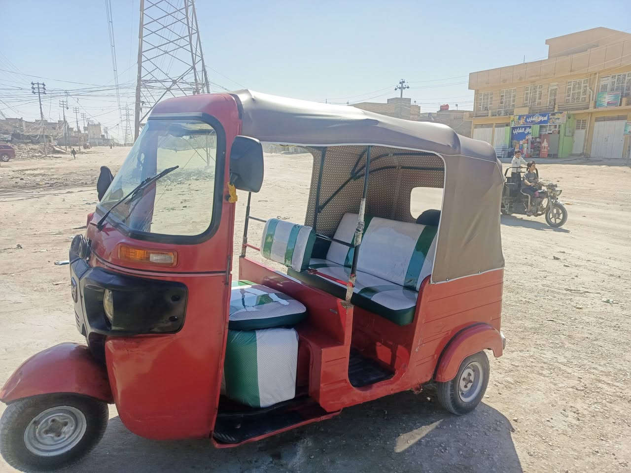 سلام عليكم تكتك للبيع موديل 2018 مكينه 20 اوراق مكفوله كفاله عامه مكاني كربلاء حي عسكري مكلف  بلنشر ***********
