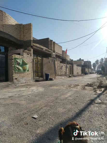 سلام عليكم بيت للبيع طابو زراعي سند 25 المساحه ٨٠ عنوان الرئاسه العبيدي شارع عشرين كاع ابو علي الدراجي خلف معمل الببسي السعر ٣٧ بي مجال *********** مراجعه سيد رياض الفاضلي
