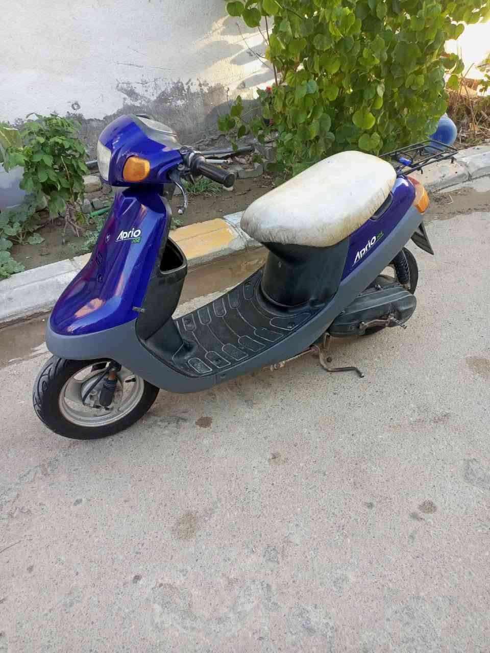 دراجه كامله نضيفه شغال كهربائيات نكره سلف شلعه معدل فول السعر 350وبيها مجال بسيط مراسله

 عله هذه الرقم ***********
