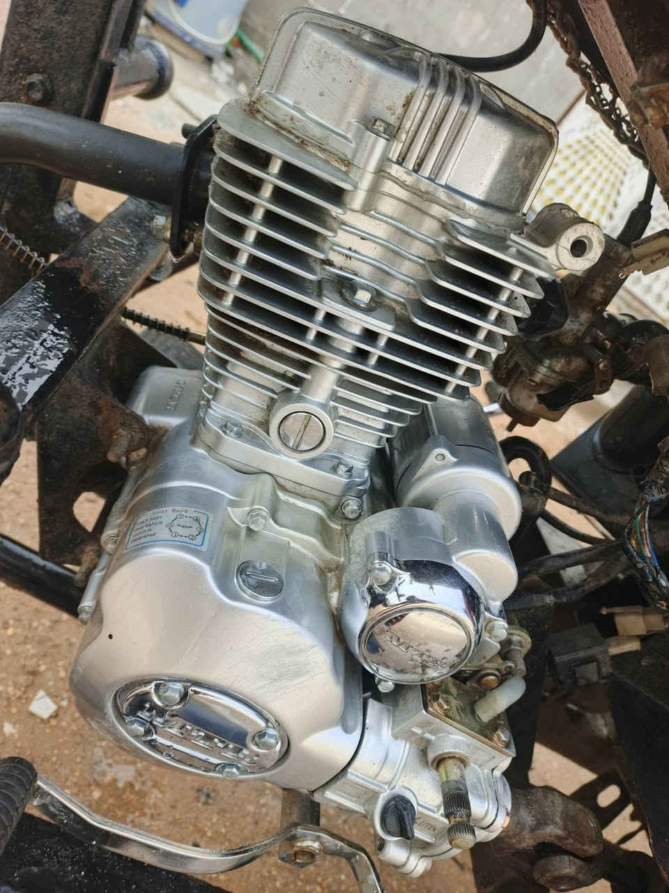 السلام عليكم
ستوته أم تي ار 
مديل 2013
رقم انكليزي وسنويه  جديده و محرك جديد
السعر 1650وبيه مجال للطيبين 
مكاني النجف شارع المطحنه مقابيل قرية الغدير


**إذا كنت صاحب هذا الإعلان وتريد حذفه لأي سبب، رجاءا أرسل رسالة إلى الدعم الفني**