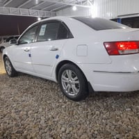 للبيع سوناتا موديل ٢٠٠٩ رقم واسط دولي بسمي مشروع وطني محرك ٢٤٠٠ دوش ال...