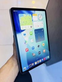 آيباد برو M1 • ١٢٨ • شاشة اصلية