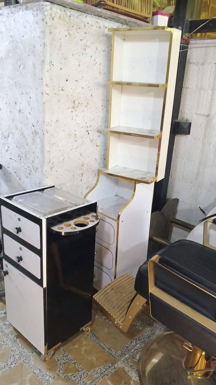 غراض للبيع يسعر مناسب


**إذا كنت صاحب هذا الإعلان وتريد حذفه لأي سبب، رجاءا أرسل رسالة إلى الدعم الفني**